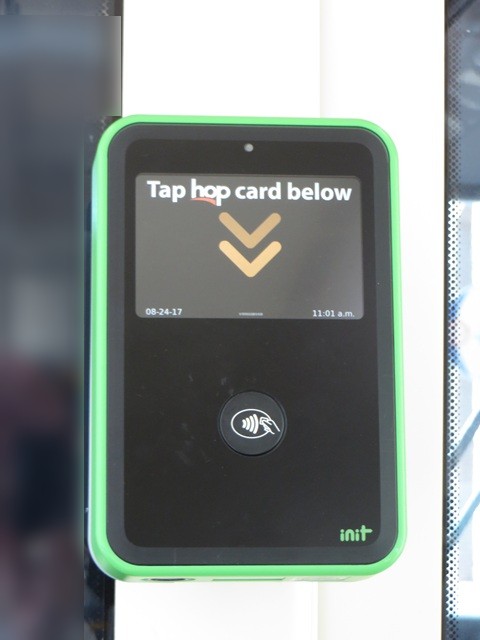 hopカード_簡易改札機本体